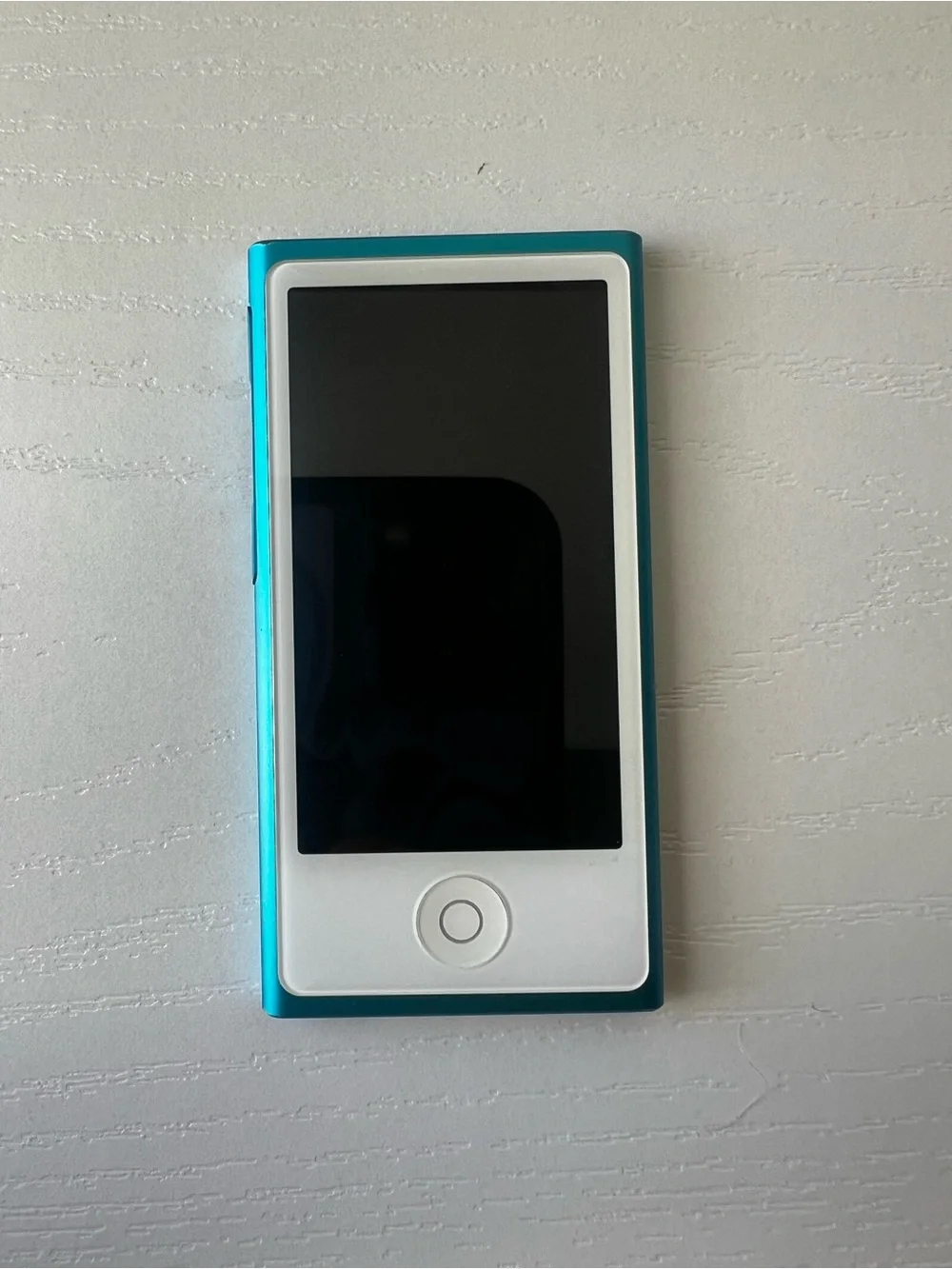 Apple IPod Player 2012 Blue